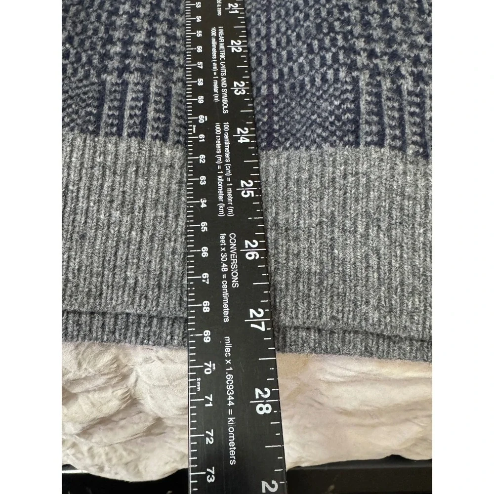 Tommy Hilfiger sophisticated stylish